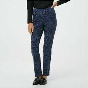 D& Co Women's Blue leopard print Pants 20W